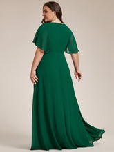 Load image into Gallery viewer, Plus V Neck Appliques Pleated Wholesale Bridesmaid Dresses#Color_Dark Green
