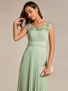 Color=Mint Green | Embroidery Round Neck Tea Length Wedding Guest Dress With Raglan Sleeves-Mint Green 