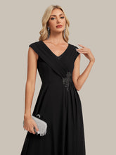 Load image into Gallery viewer, Black | B2B-Exclusive Plus Size Deep V-Neck Cap Sleeve Chiffon A-Line Mother of the Bride Dresses-Black