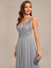 Load image into Gallery viewer, Color=Grey | Elegant  Appliques  Chiffon A-Line Floor Length V Neck Sleeveless Wholesale Evening Dress-Grey 2
